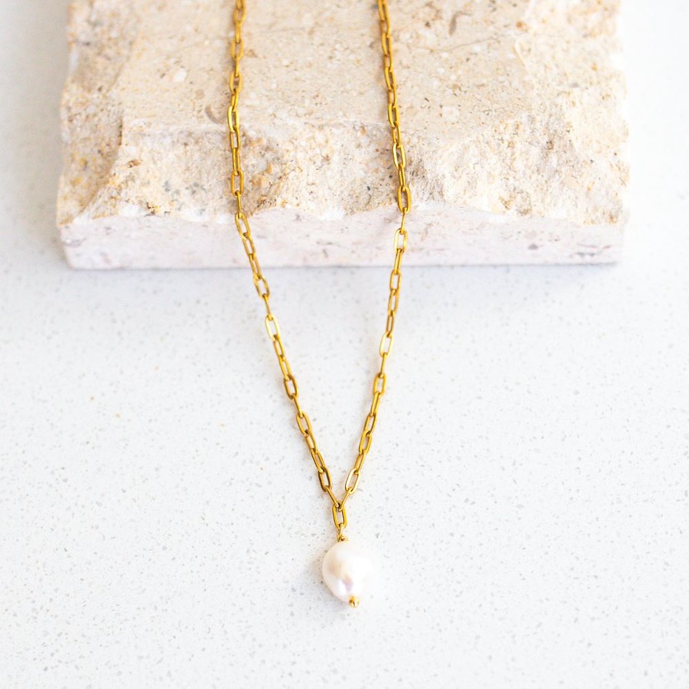 Classic Pearl Necklace Modern Gold Paperclip Chain Waterproof Jewelry Pearl - Picture 6 of 16